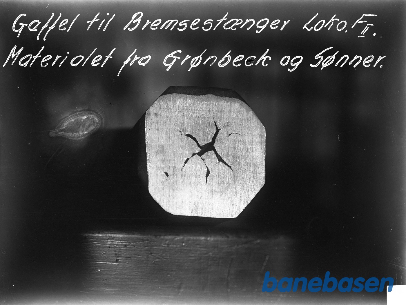 Gaffel til bremsestænger F II. Dårligt materale Gaffel til bremsestænger F II. Dårligt materale