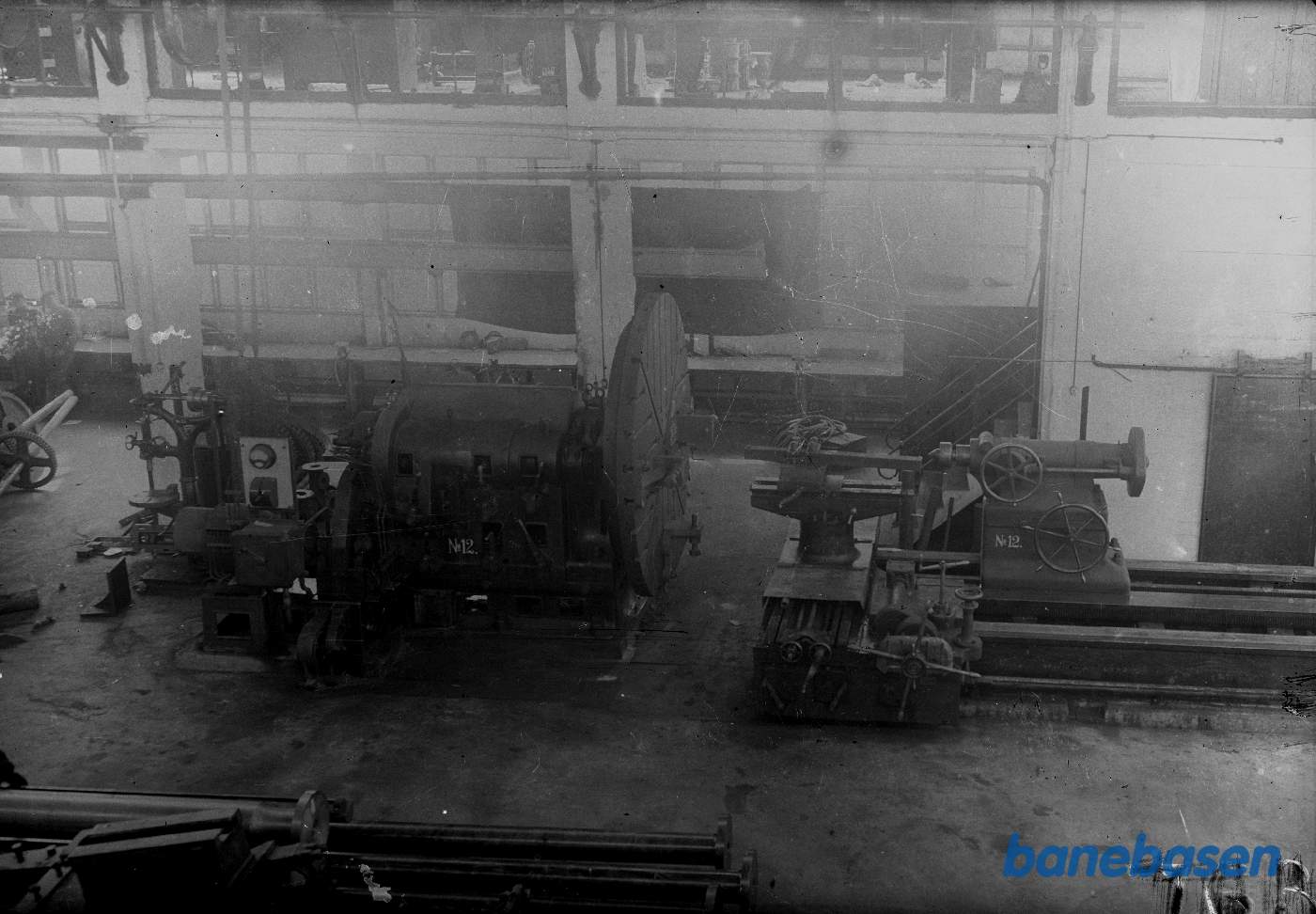 Stor drejebænk Stor drejebænk