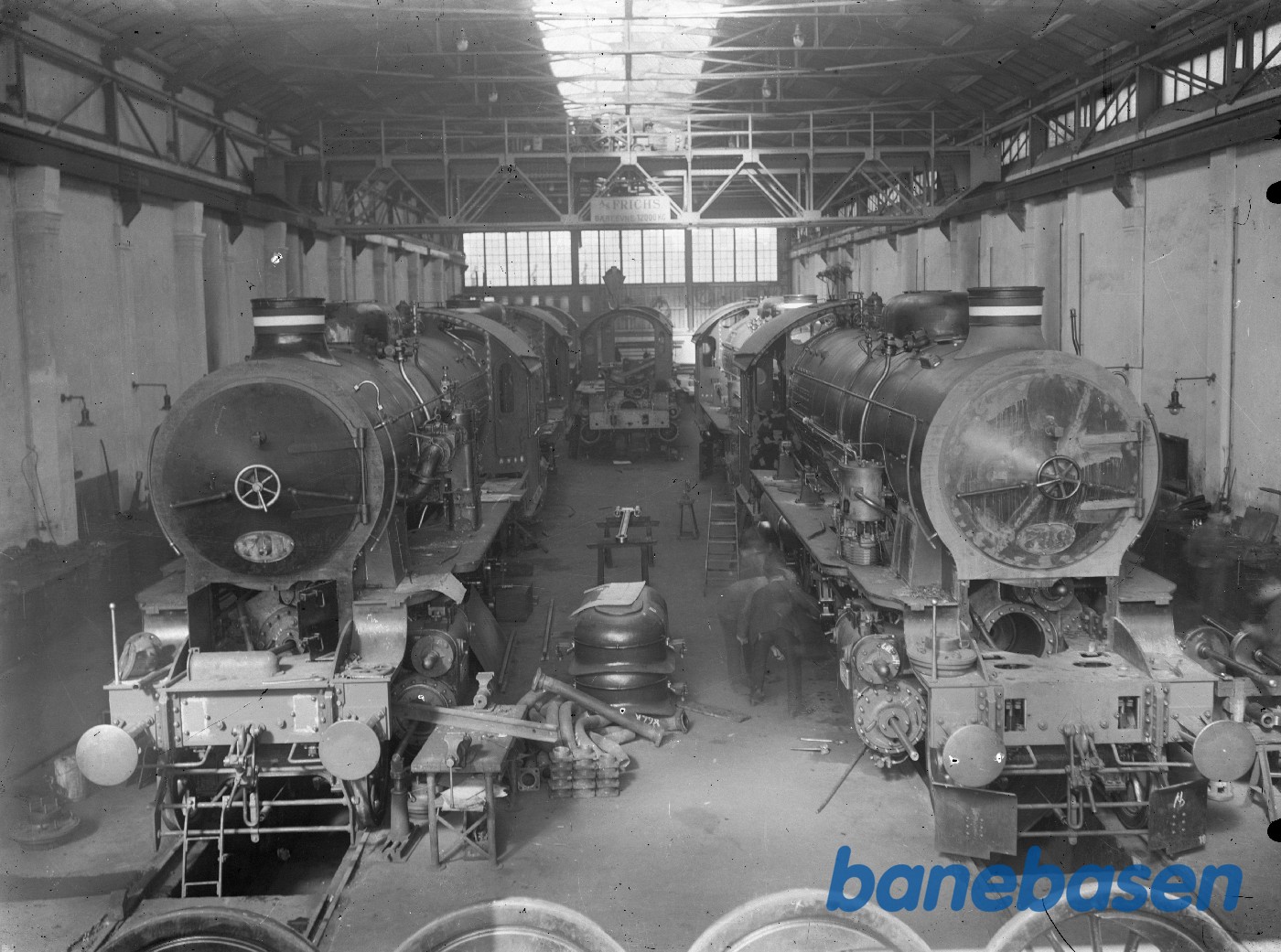 Lokoværksted med 4 Loko H Lokoværksted med 4 Loko H