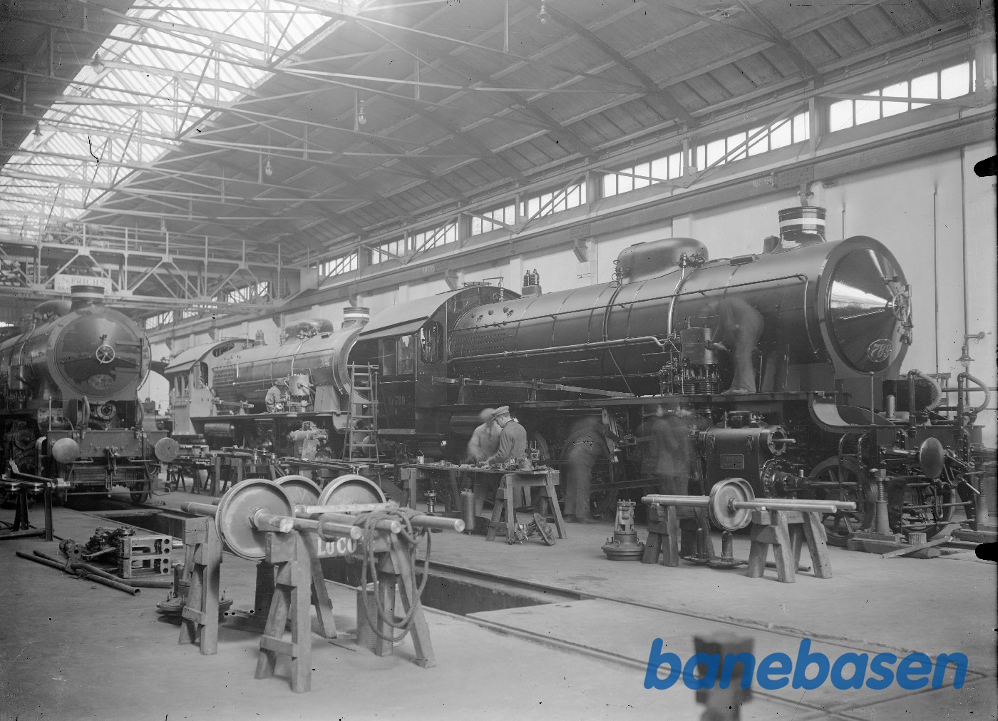 Samling af H maskiner. I baggrund H 789. Samling af H maskiner. I baggrund H 789.