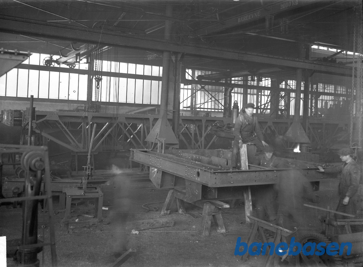 Konstruktion af stativ for løbekran for 40 T kran til Aarhus havn Konstruktion af stativ for løbekran for 40 T kran til Aarhus havn