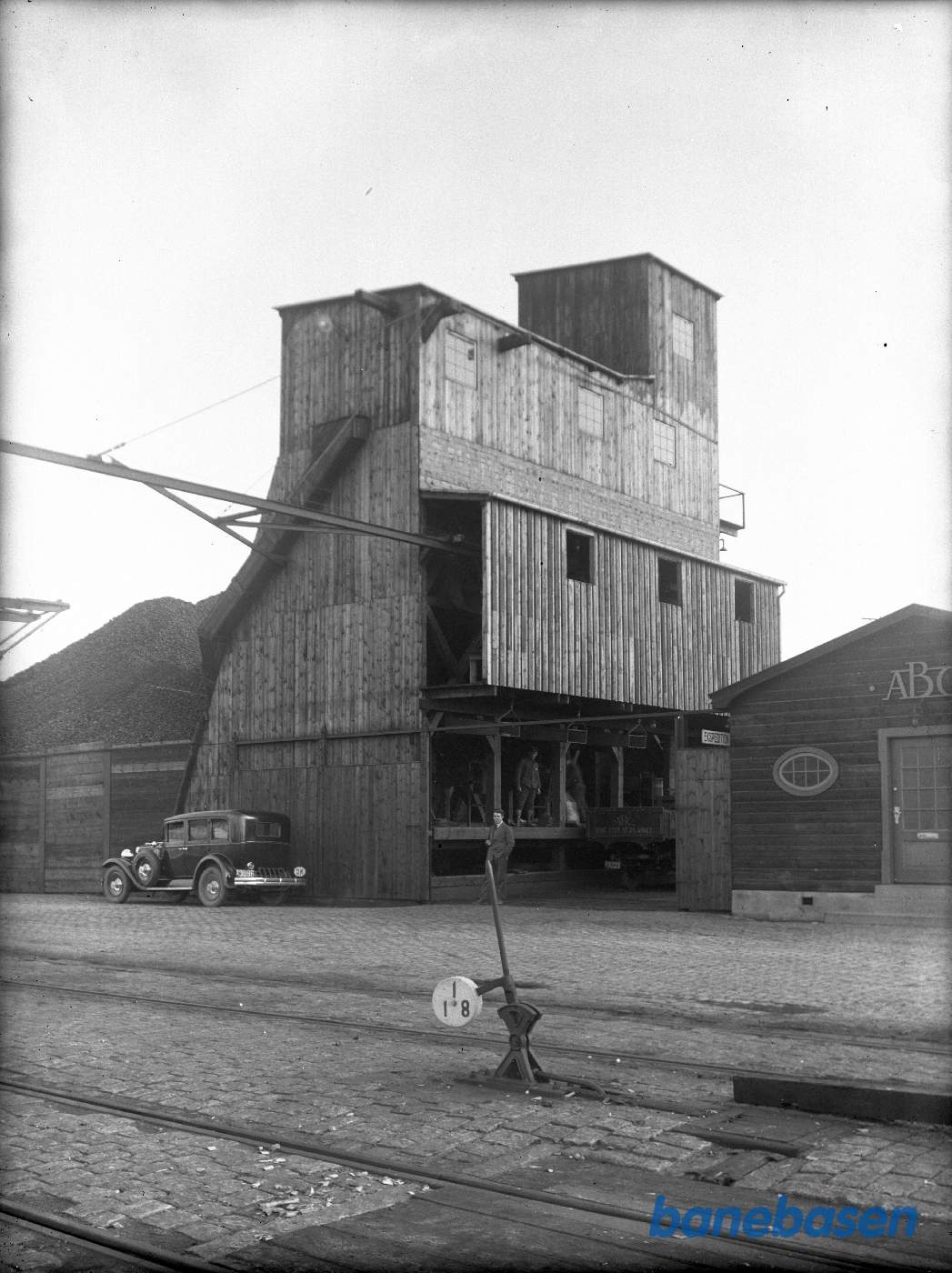 Kulsilo for Aarhus Brændsels Kompagni ved havnespor Kulsilo for Aarhus Brændsels Kompagni ved havnespor