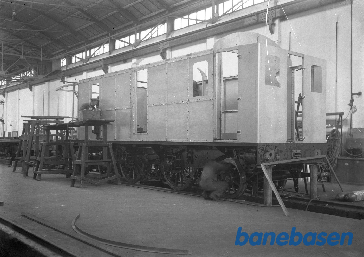 DSB MV 115 eller 116 under bygning. Overbygning nittes DSB MV 115 eller 116 under bygning. Overbygning nittes