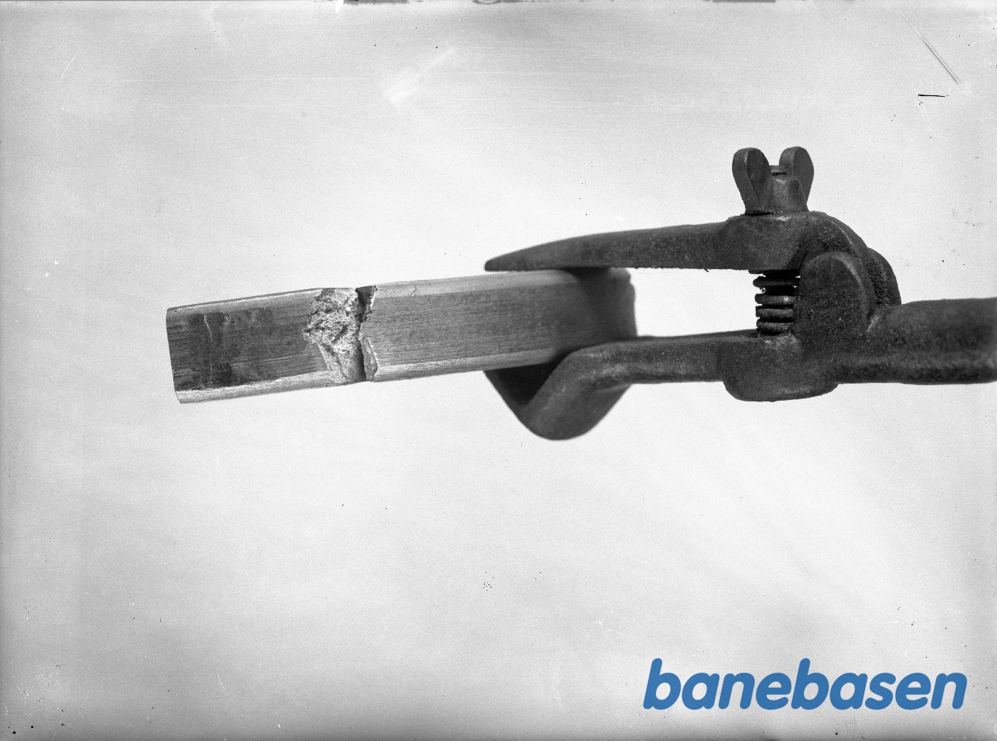 Firkantet prøvestang med 3 brud Firkantet prøvestang med 3 brud