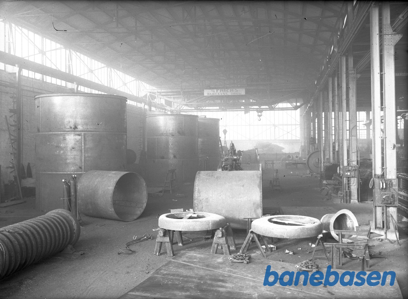 Interiør fra hovedhallen (m.nord) Interiør fra hovedhallen (m.nord)