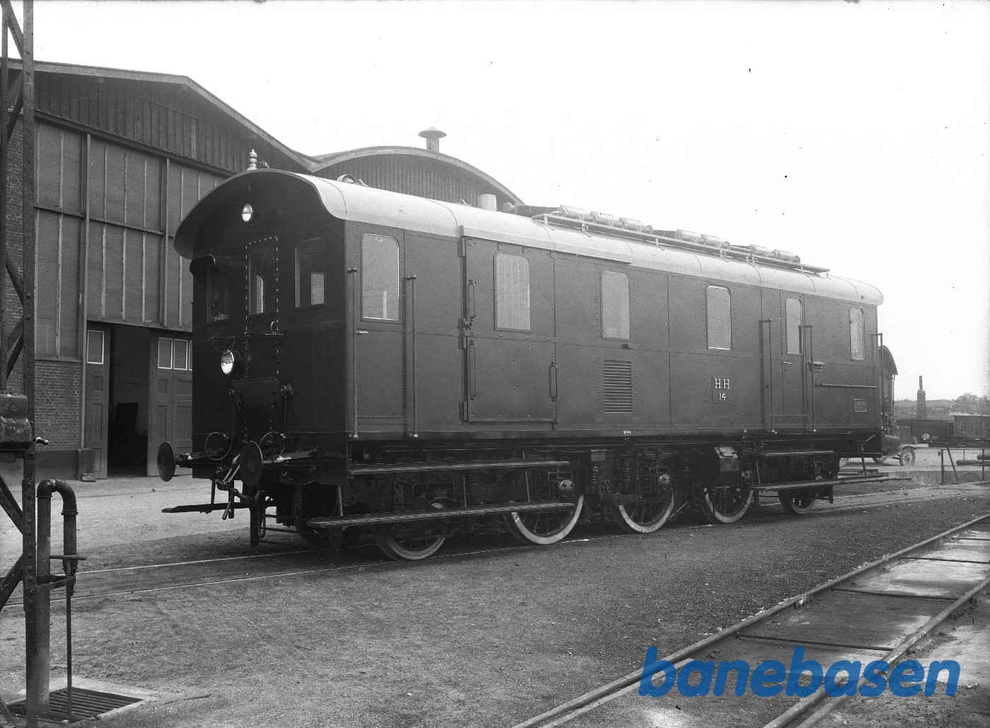 HH 14 i fabriksgården HH 14 i fabriksgården