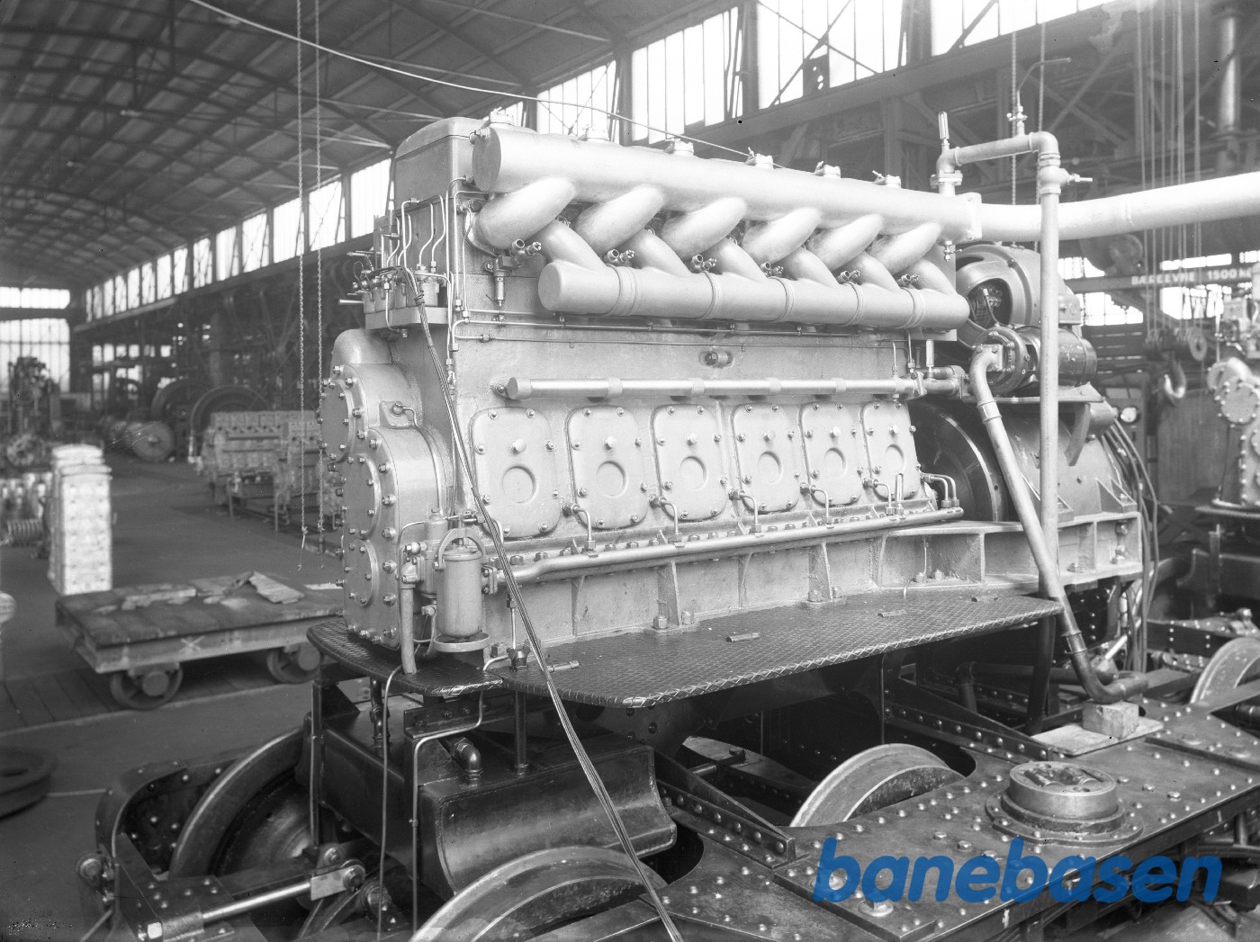 250 HK motor fra siden 250 HK motor fra siden