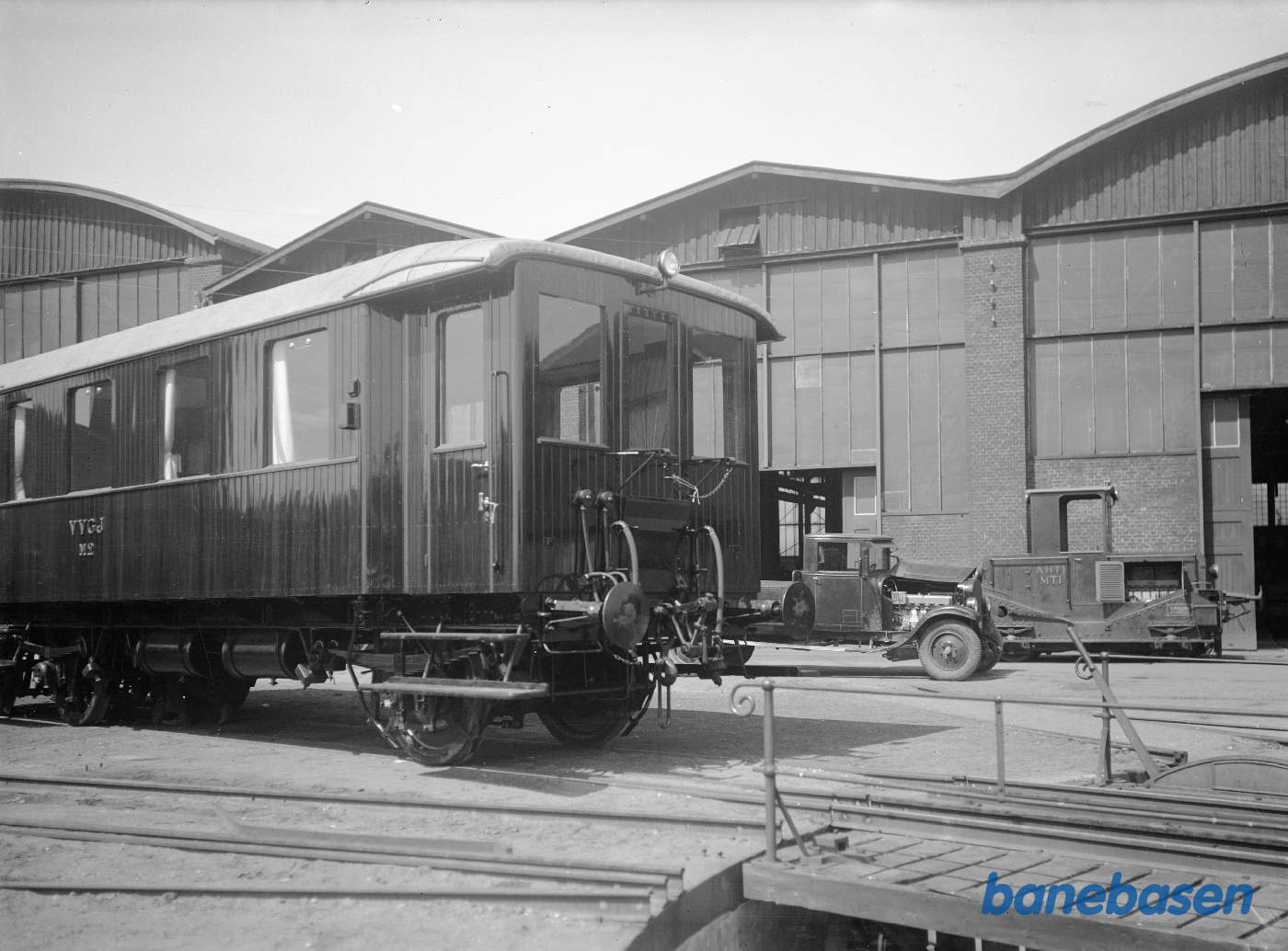 VVGJ M 2 + AHTJ MT 1 i fabriksgården VVGJ M 2 + AHTJ MT 1 i fabriksgården