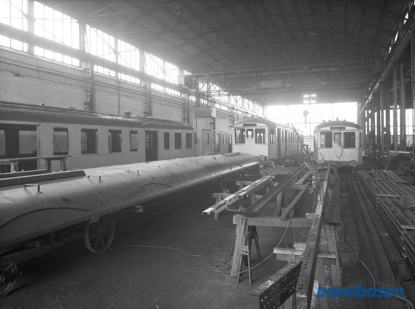 Bygning af nærtrafikvogne i kedelsmedjen