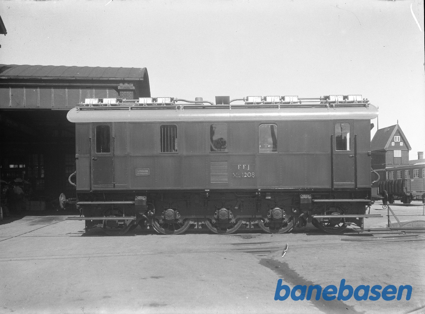 450 HK Dieselloko FFJ ML 1208 450 HK Dieselloko FFJ ML 1208