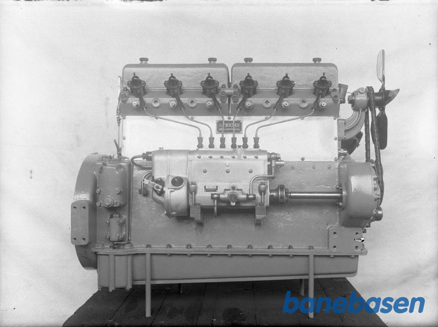 6100 CA Bagside 6100 CA Bagside