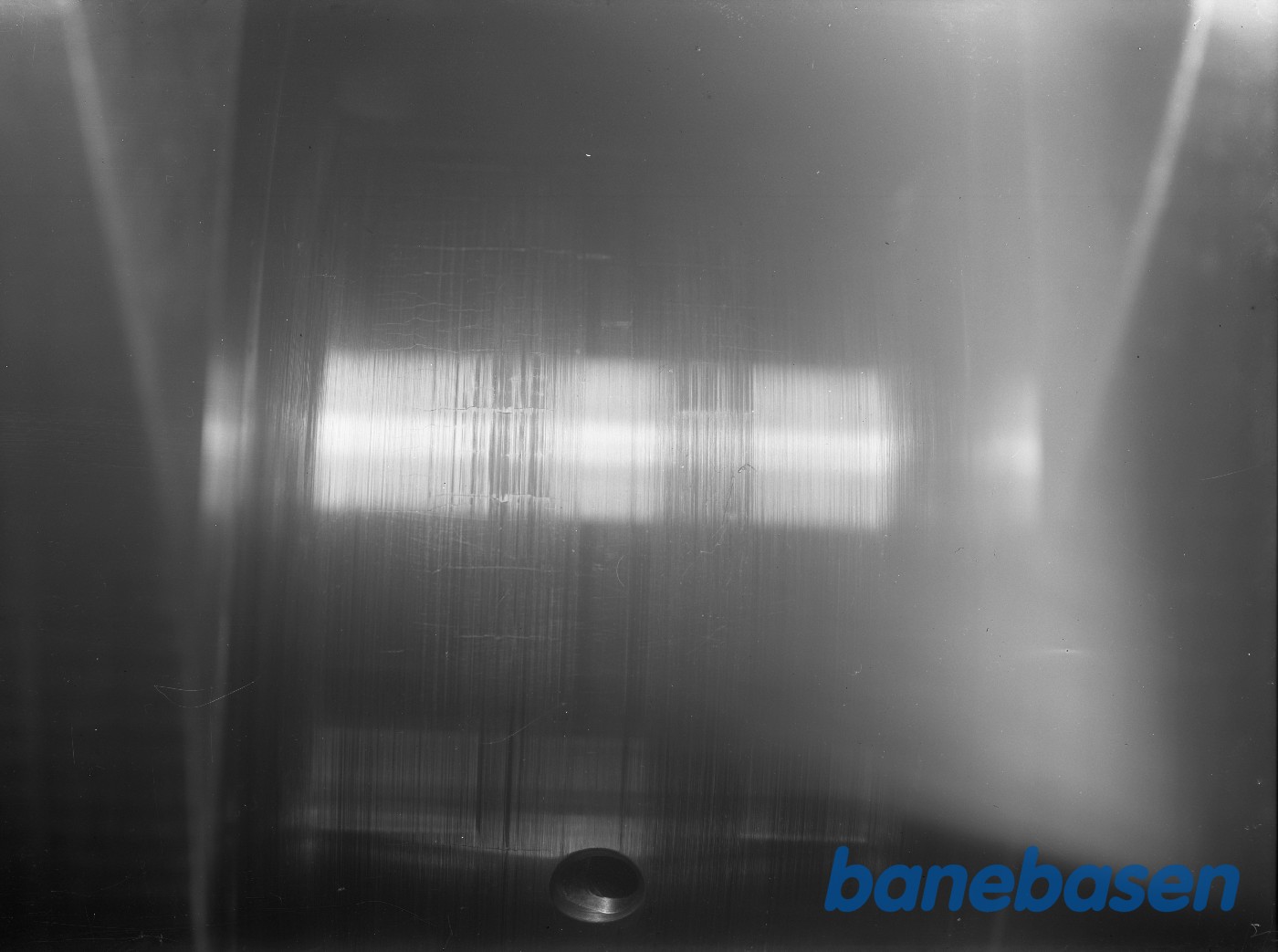 Krumtapsøle nr 4. revner i overfladen Krumtapsøle nr 4. revner i overfladen