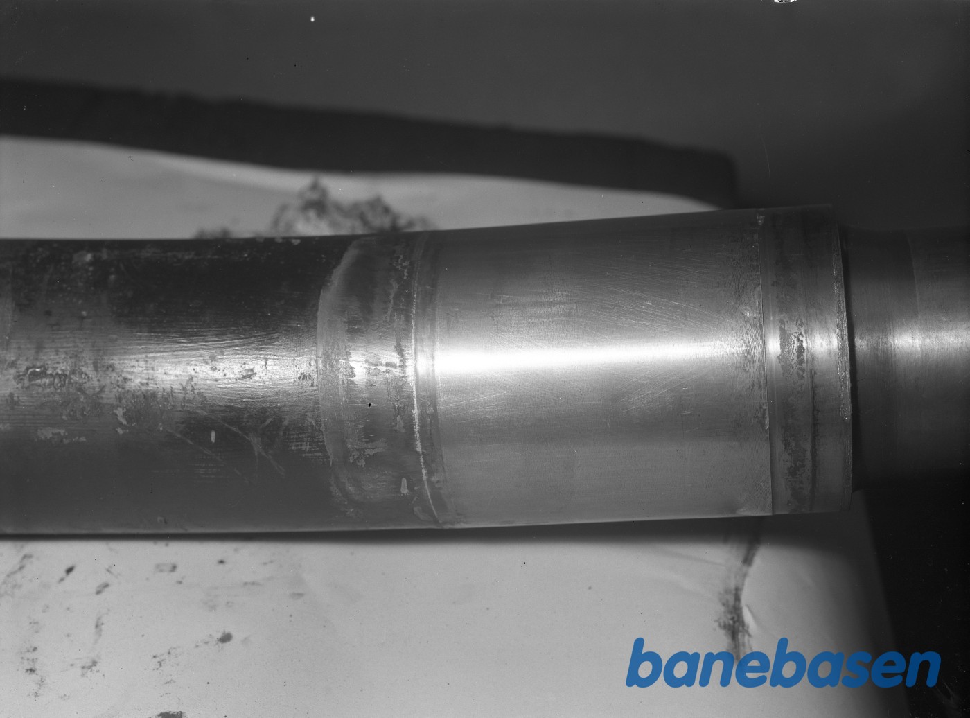 Nærbillede af bøjet aksel Nærbillede af bøjet aksel