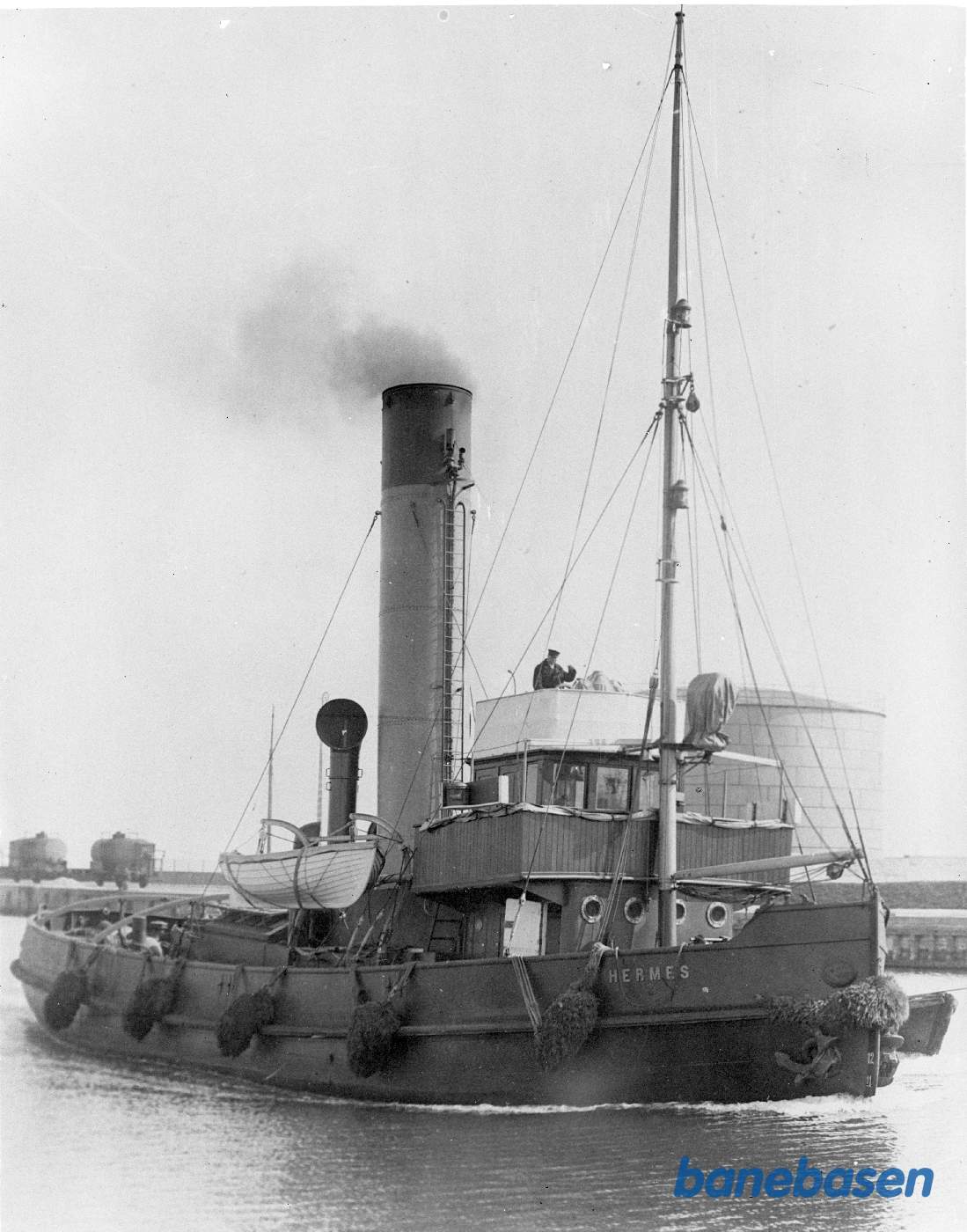 Bugserbåden " Hermes"