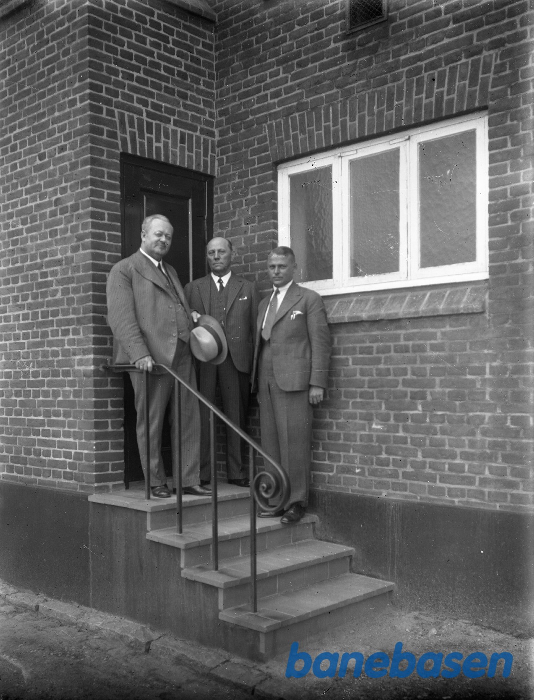 Trafikminister Fisker og Direktøren Ing. D.P (Due Petersen) Trafikminister Fisker og Direktøren Ing. D.P (Due Petersen)