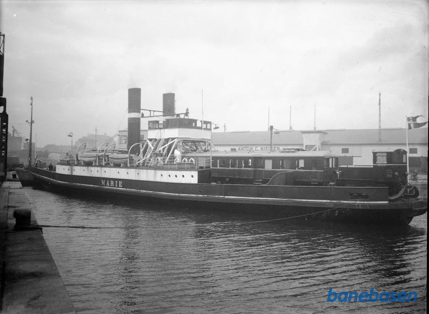 DBJ materiel ombord på D/F Marie, Århus Havn DBJ materiel ombord på D/F Marie, Århus Havn