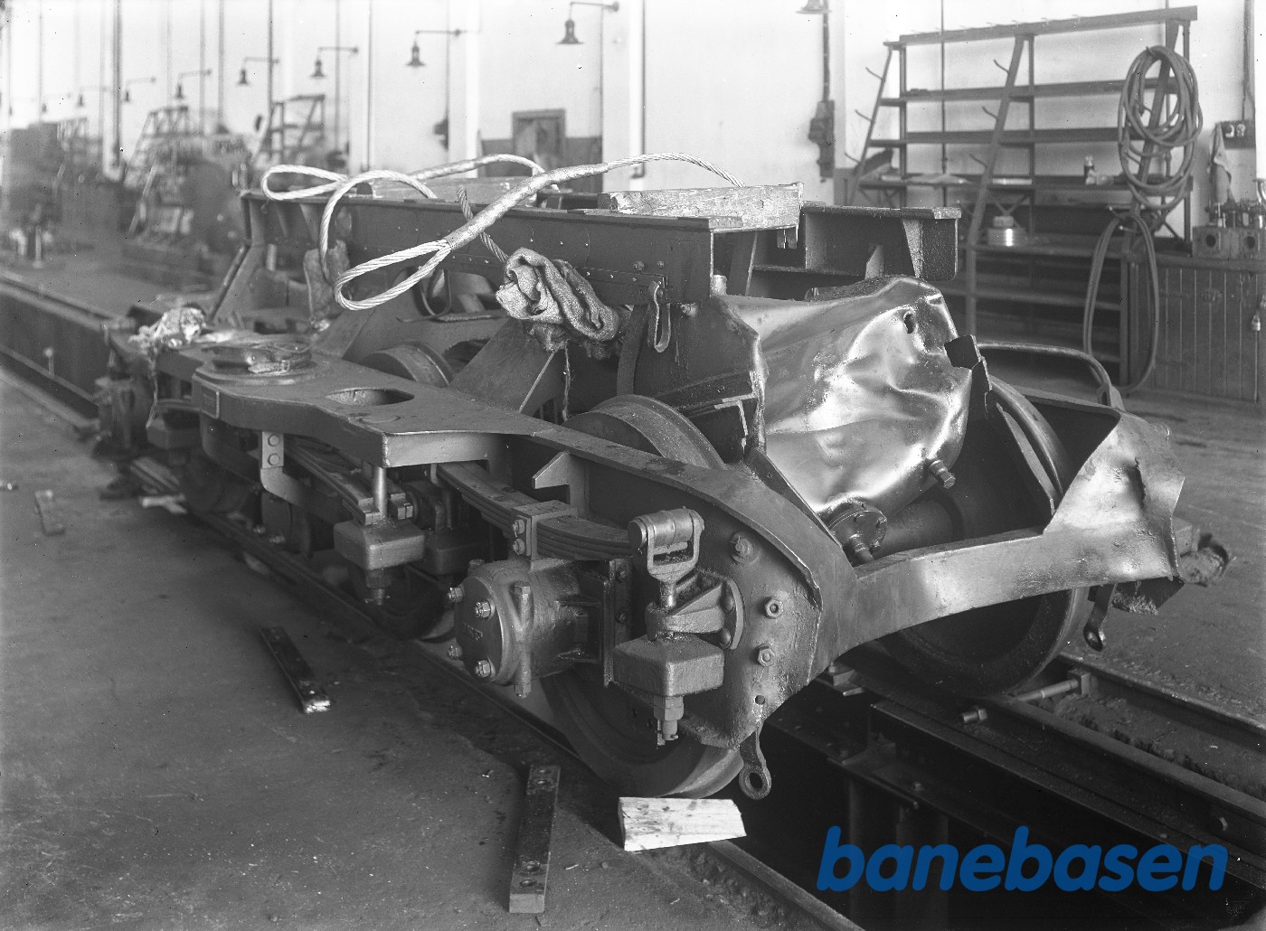 Beskadiget maskinebogie for HAJ motorvogn Beskadiget maskinebogie for HAJ motorvogn