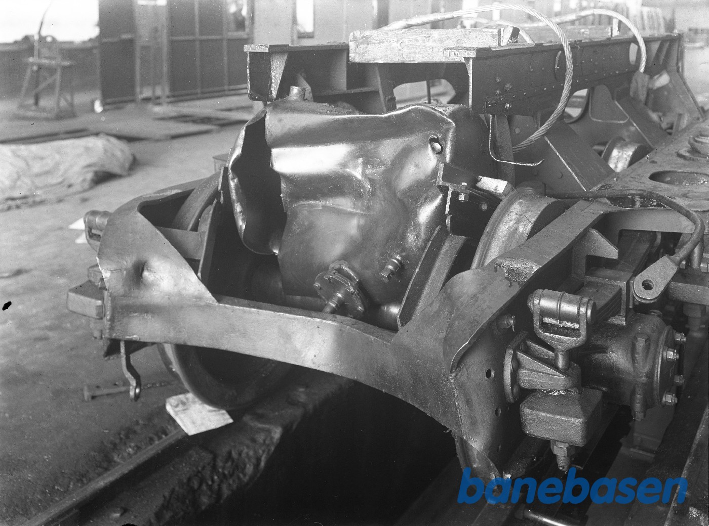 Beskadiget maskinebogie for HAJ motorvogn Beskadiget maskinebogie for HAJ motorvogn