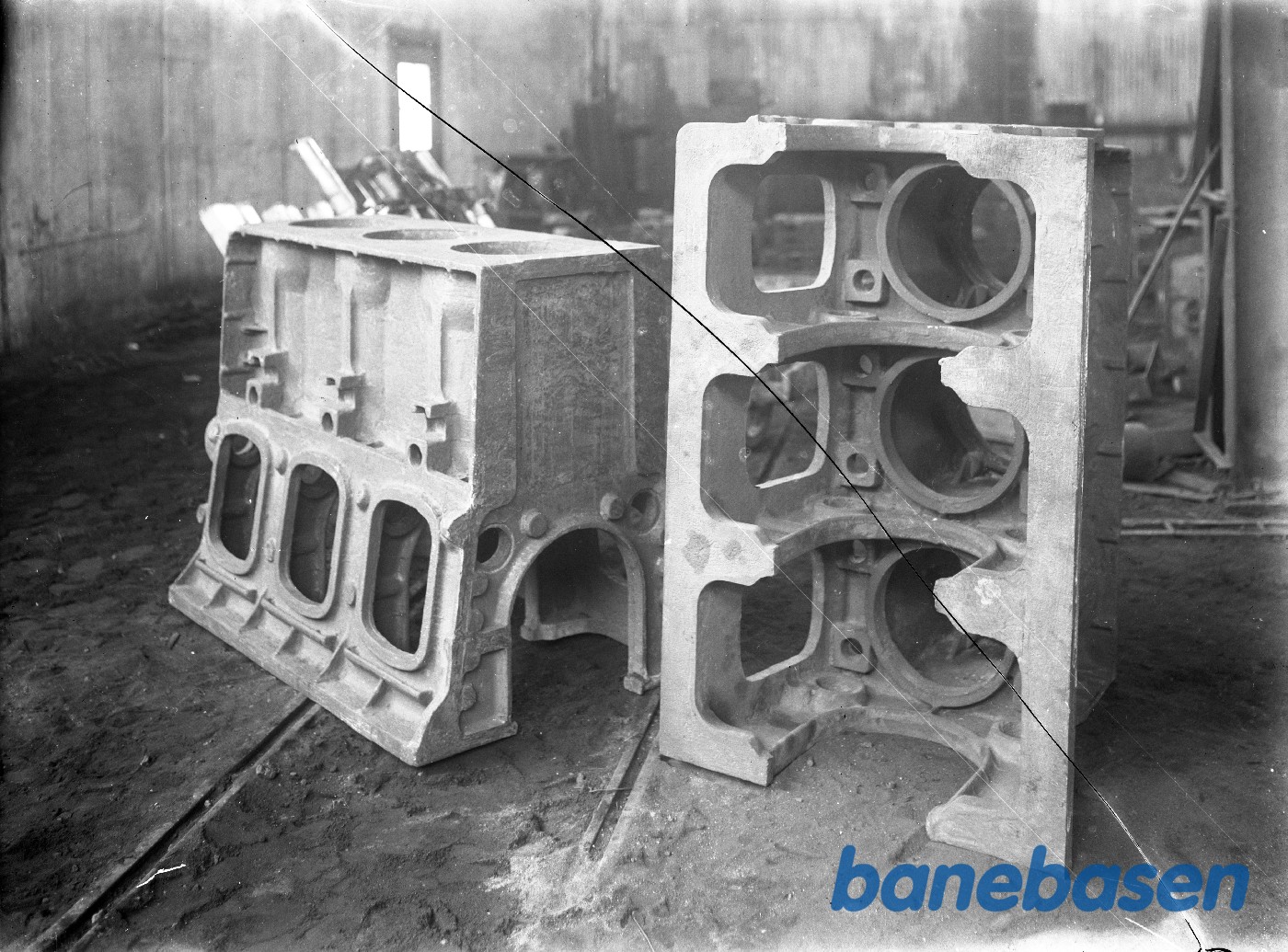 Stålstøbegods ( 2delt stativ for CL motor) Stålstøbegods ( 2delt stativ for CL motor)