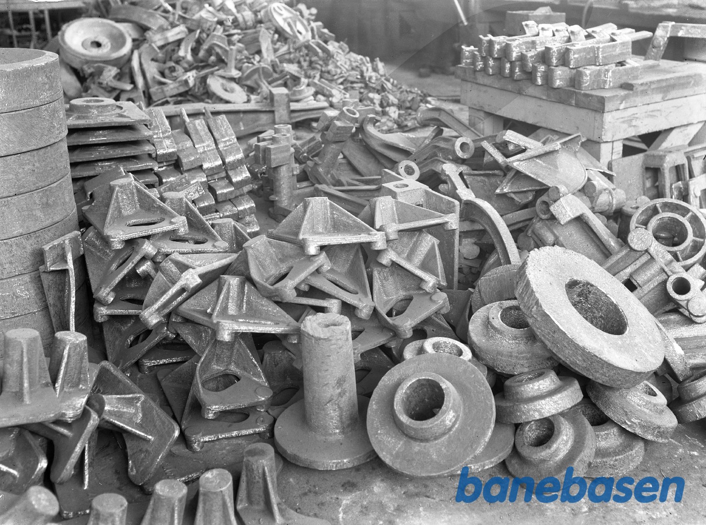 Stålstøbegods i renseriet Stålstøbegods i renseriet