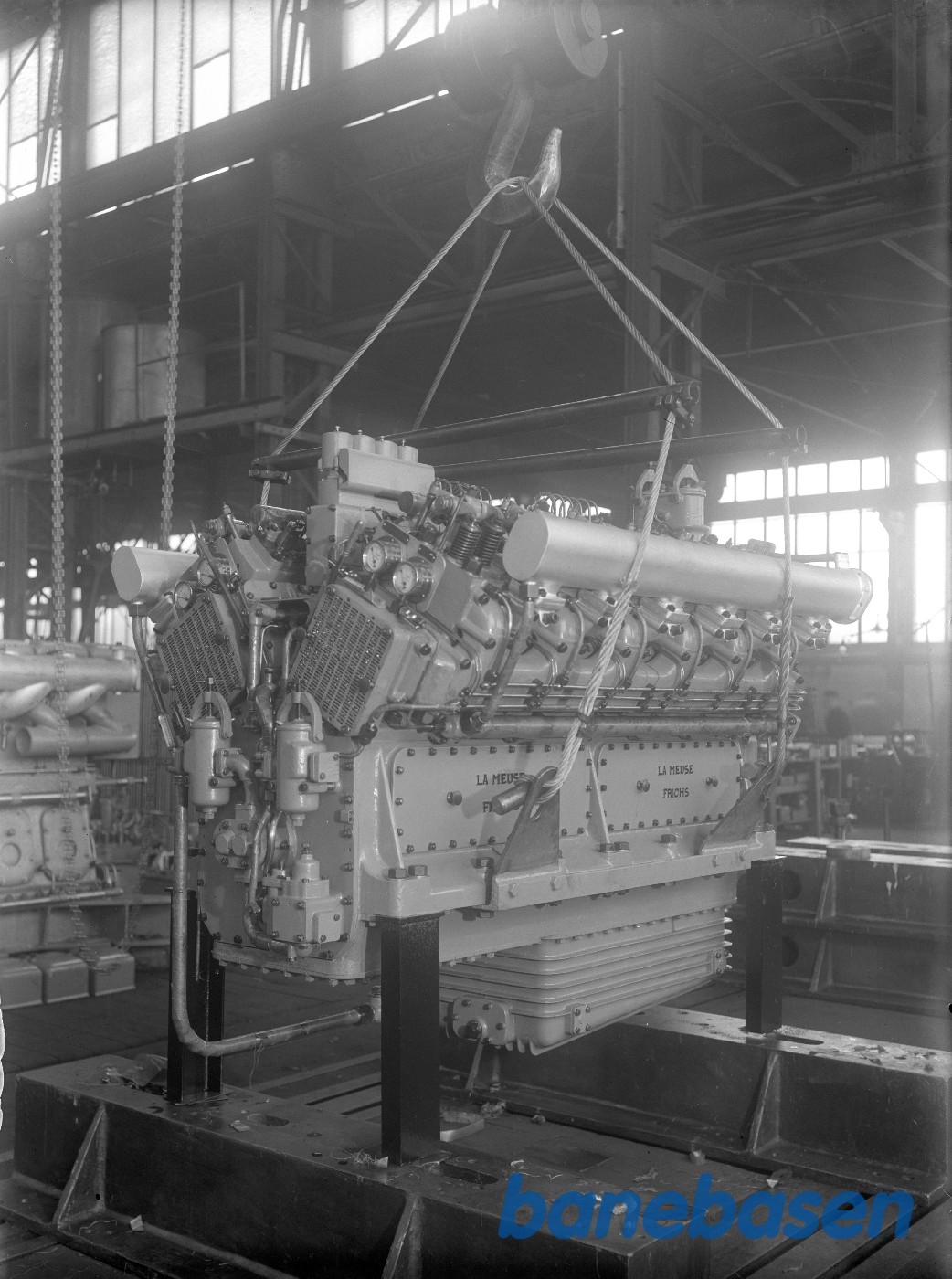 400 HK motor 6165 CV til La Meuse 400 HK motor 6165 CV til La Meuse