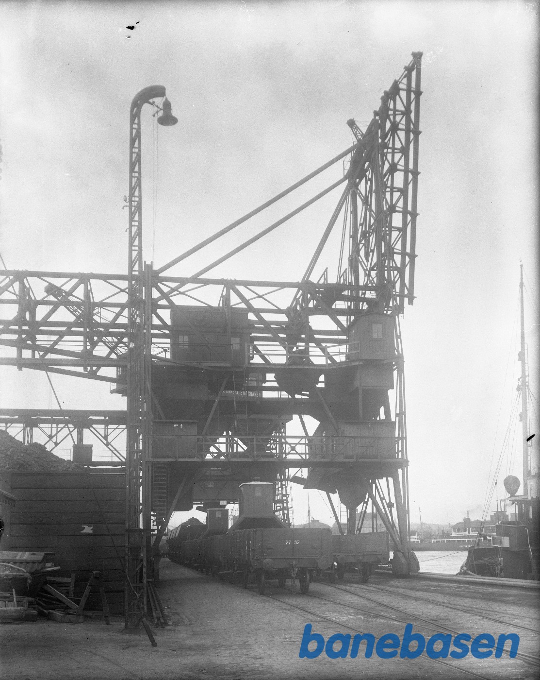 DSB Kulkran i Aarhus havn. Drejekran DSB Kulkran i Aarhus havn. Drejekran