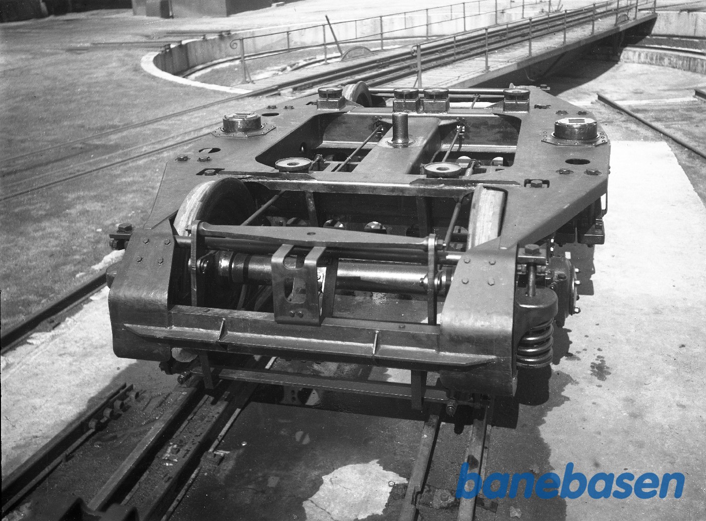 Maskinbogie til Mo 2 akslet Maskinbogie til Mo 2 akslet