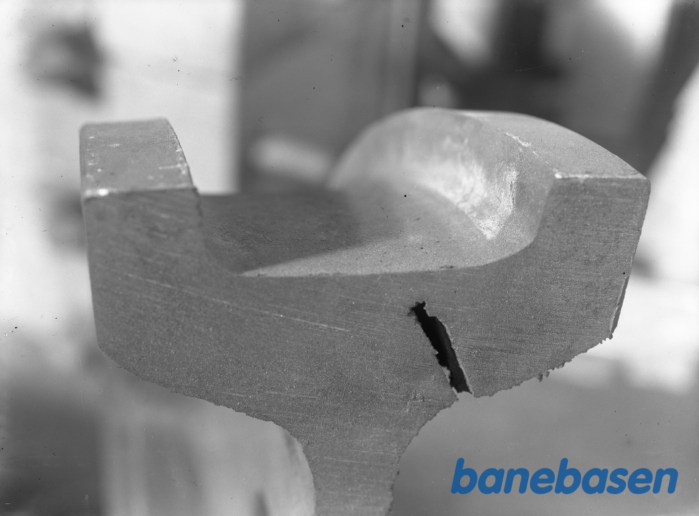 Defekt kronhjul ( revet i kransen) Defekt kronhjul ( revet i kransen)