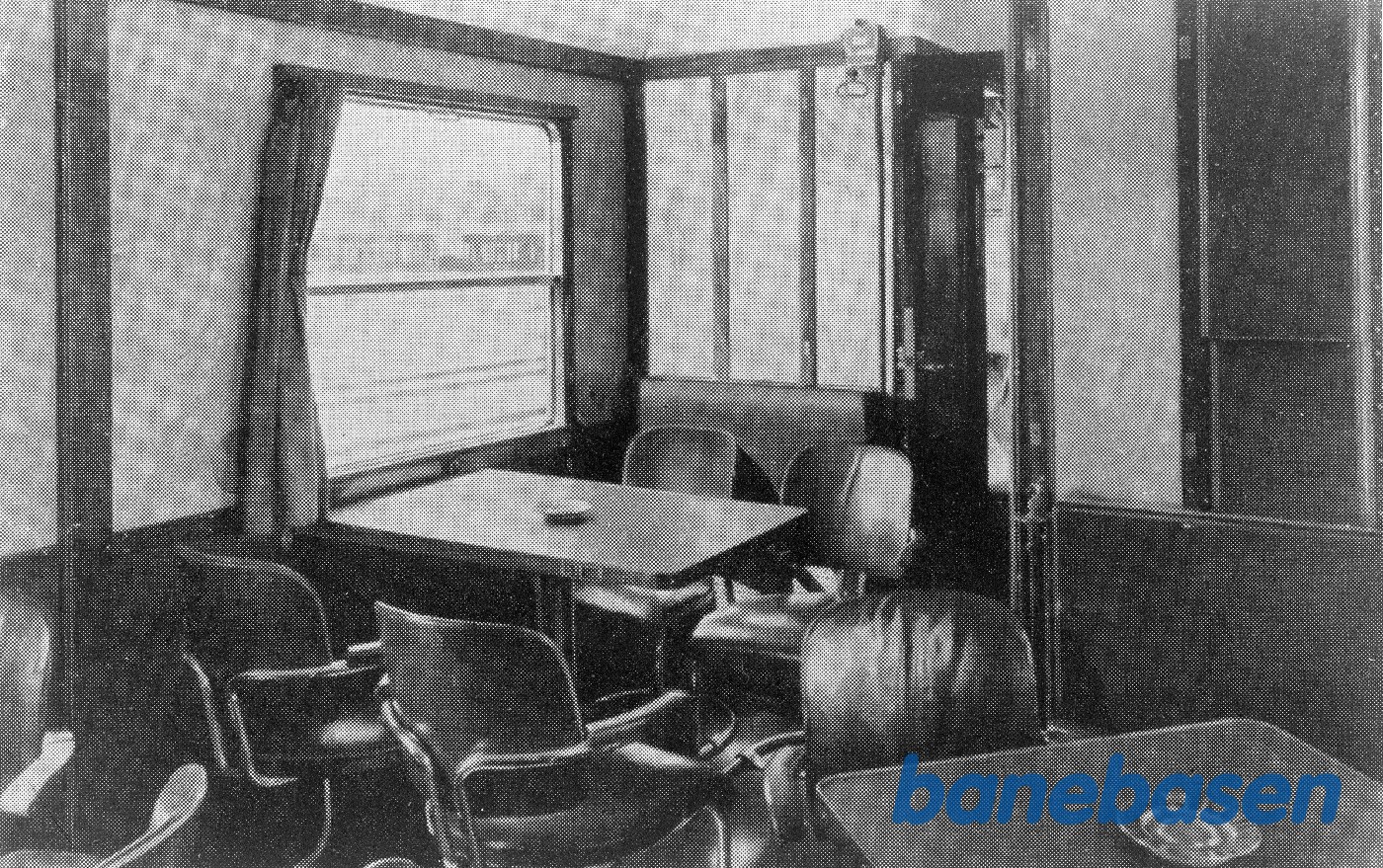 Interiør fra Lyntogets bar Interiør fra Lyntogets bar