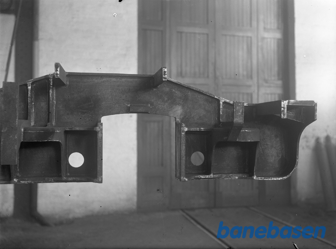 Detail af rammeplade og akselport Detail af rammeplade og akselport