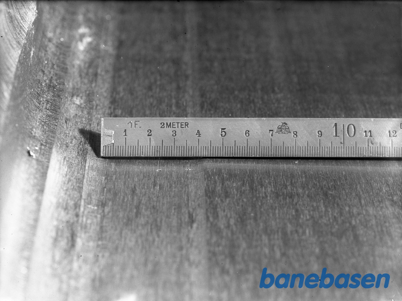 Smedet emne. Revnet i fladen Smedet emne. Revnet i fladen