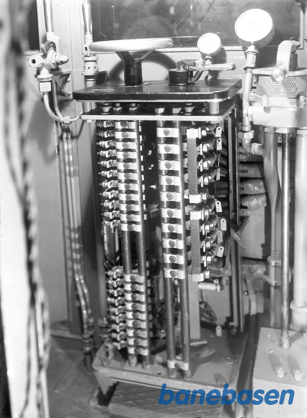 275 HK motorvogn til DBJ.Kontroller 275 HK motorvogn til DBJ.Kontroller