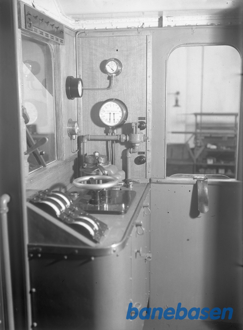 450 HK Diselloko til LJ. Førerpladsen 450 HK Diselloko til LJ. Førerpladsen