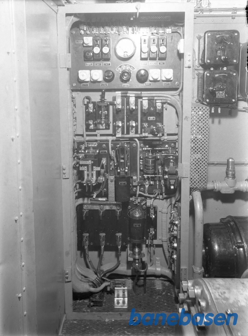 450 HK Diselloko til LJ. Instrumentskab 450 HK Diselloko til LJ. Instrumentskab