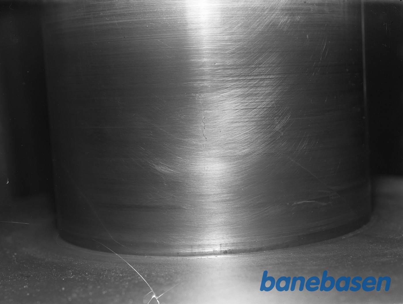 2 revner i krumtap fra Rugart 2 revner i krumtap fra Rugart