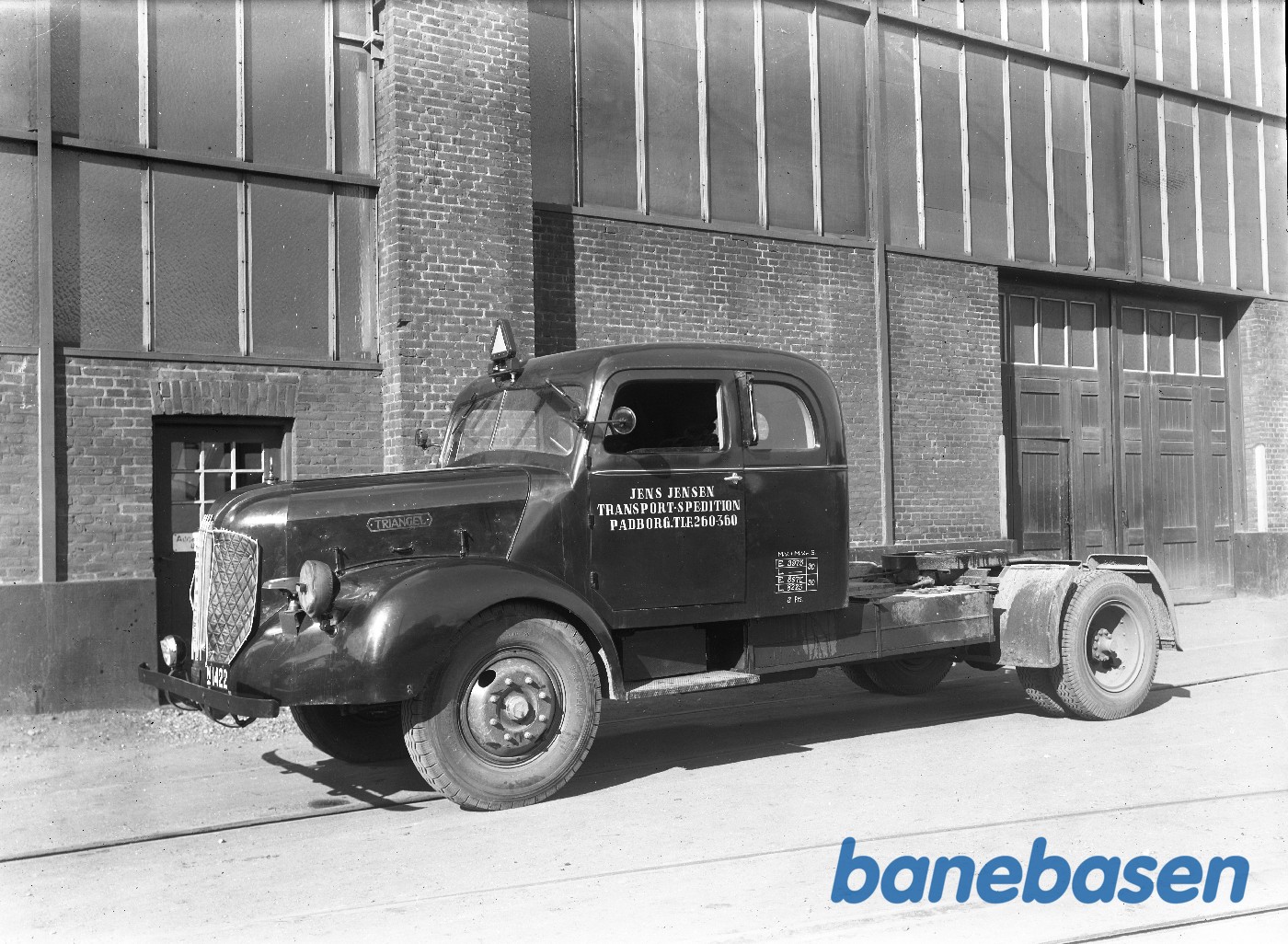 Diesel auto (kølevogn ) til sættevogn (Triangel) Diesel auto (kølevogn ) til sættevogn (Triangel)