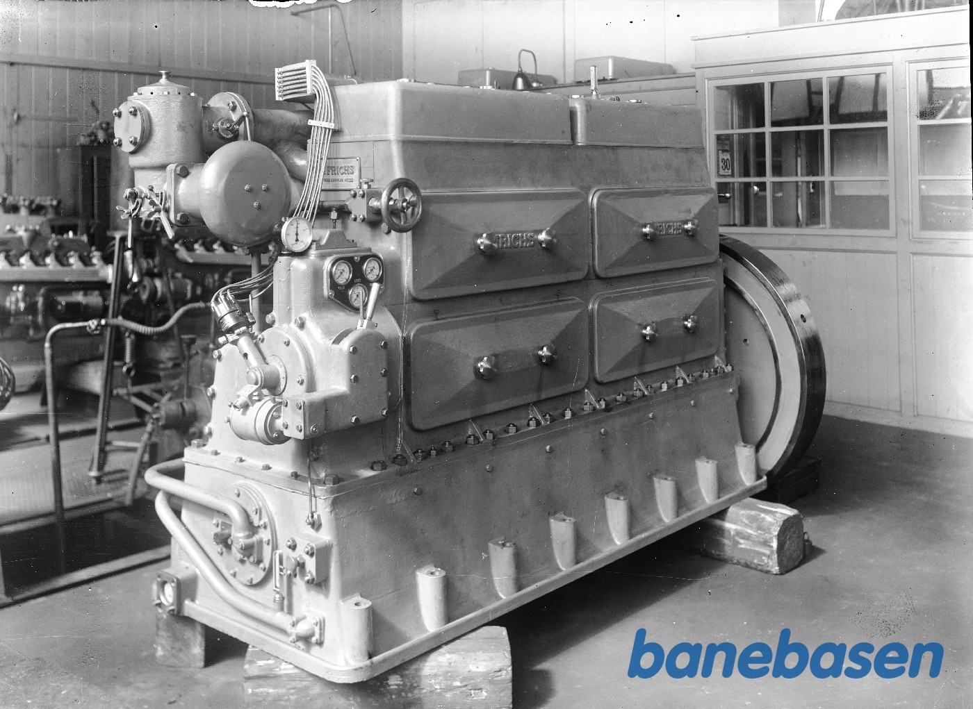 6 cyl dieselmaskne 6185C med gasudstyr til Oxbøl 6 cyl dieselmaskne 6185C med gasudstyr til Oxbøl