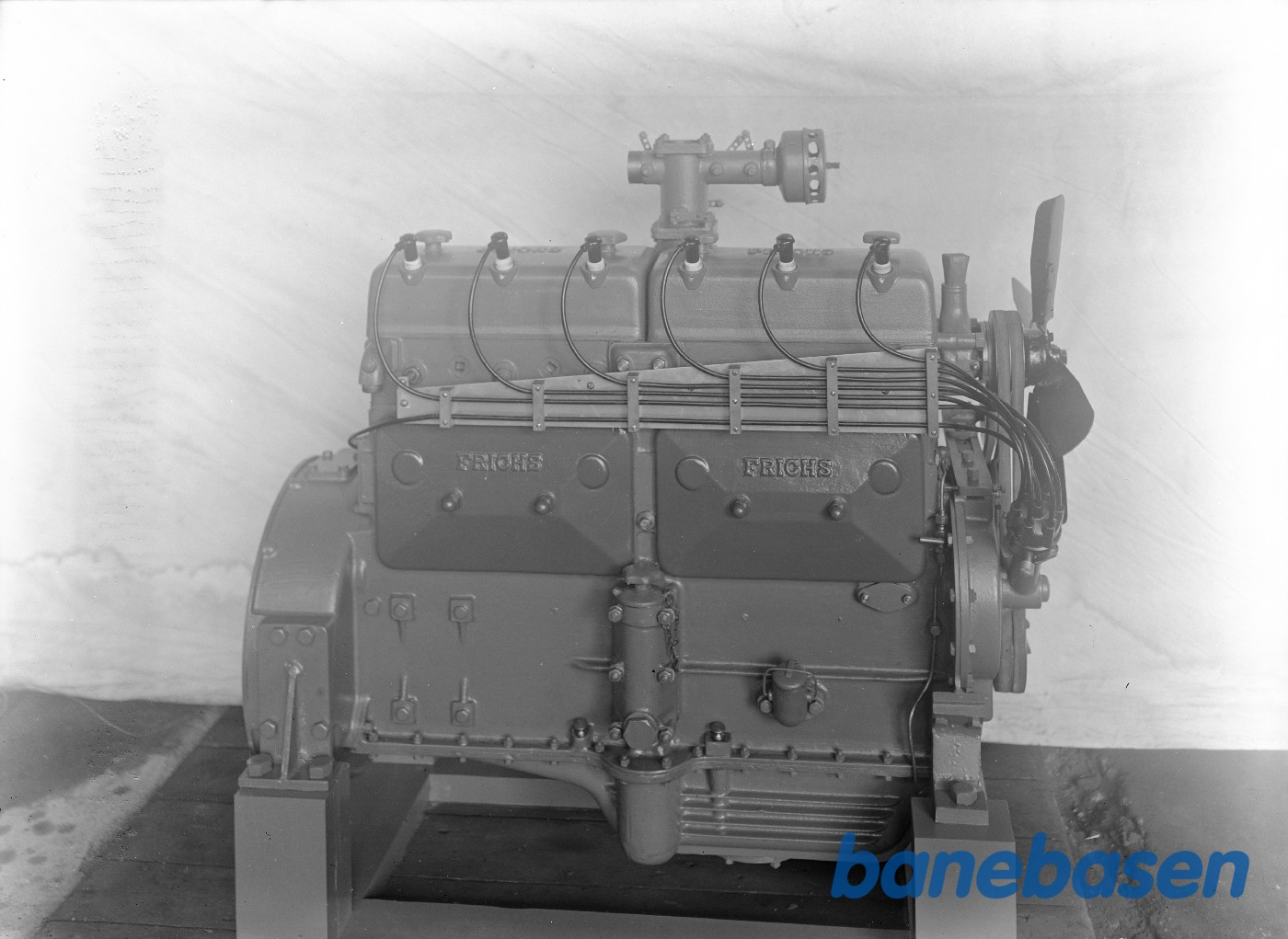 6100 CA med gasudstyr 6100 CA med gasudstyr