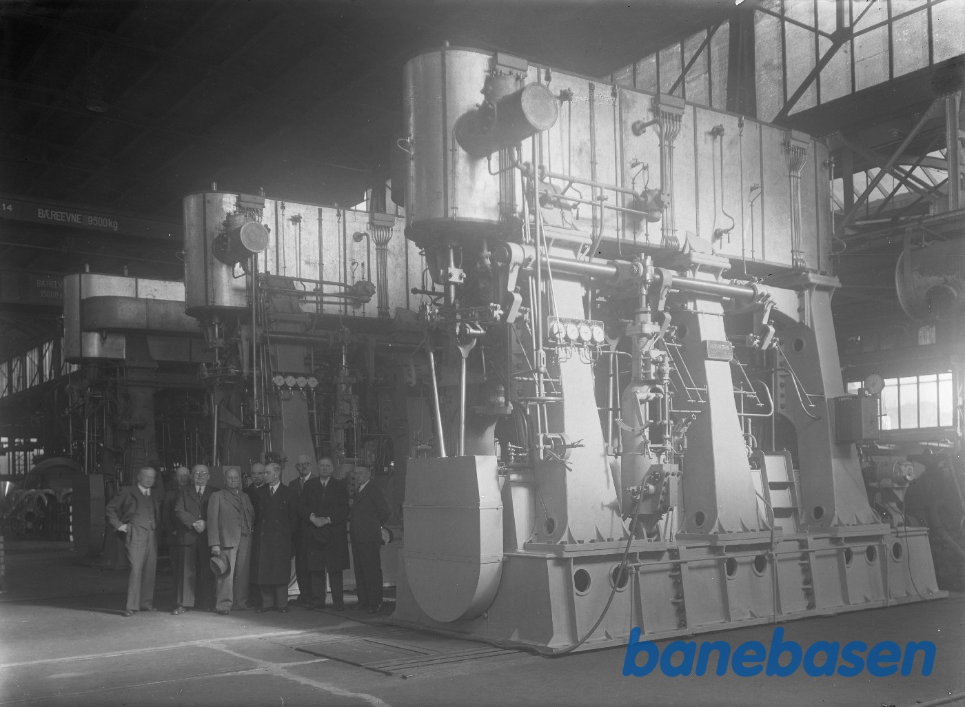 3 stk 1600 HK skibsdampmaskine for Holger Danske med personale 3 stk 1600 HK skibsdampmaskine for Holger Danske med personale