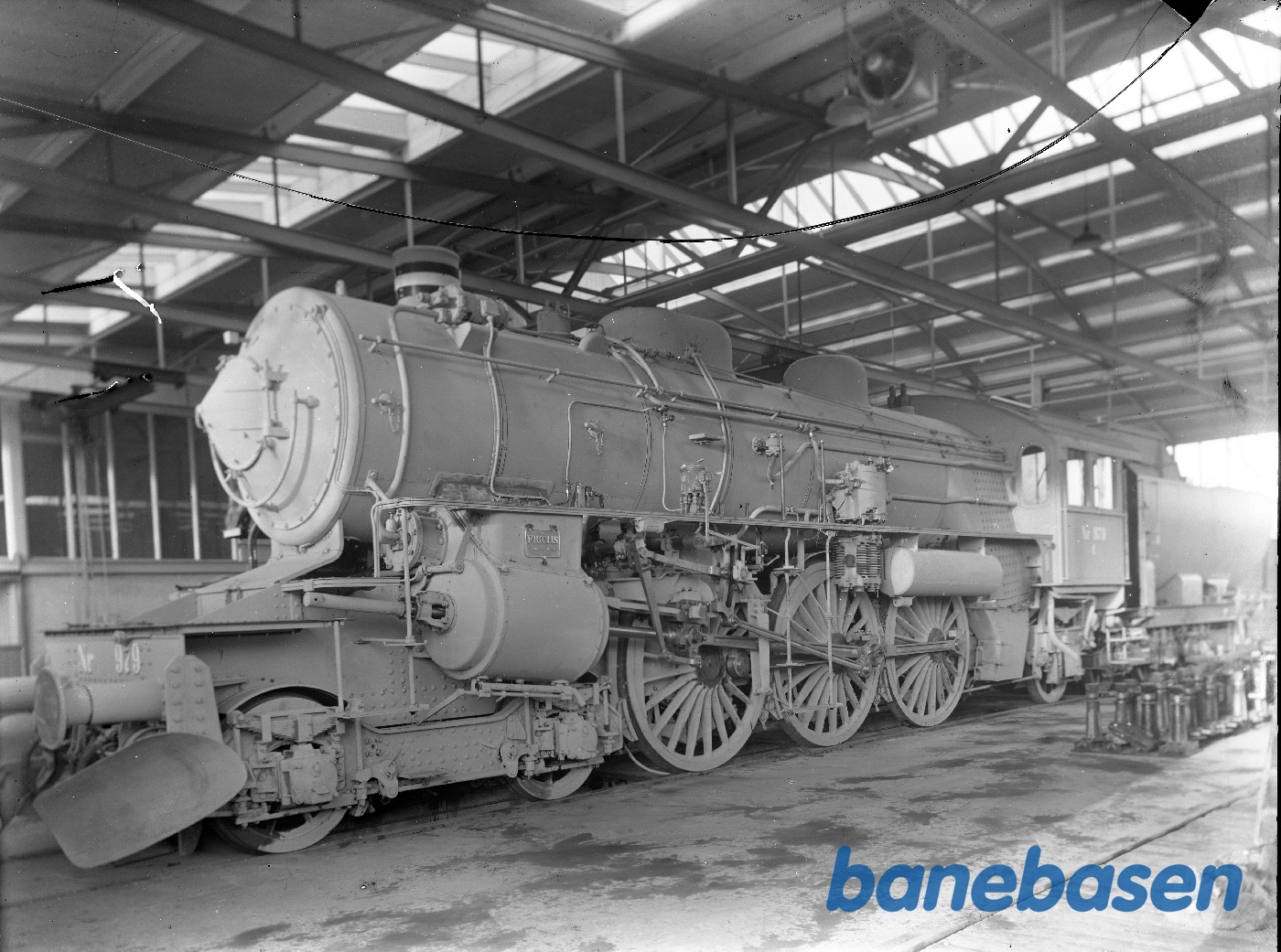 Ltr E 979 gråmalet indenfor Ltr E 979 gråmalet indenfor