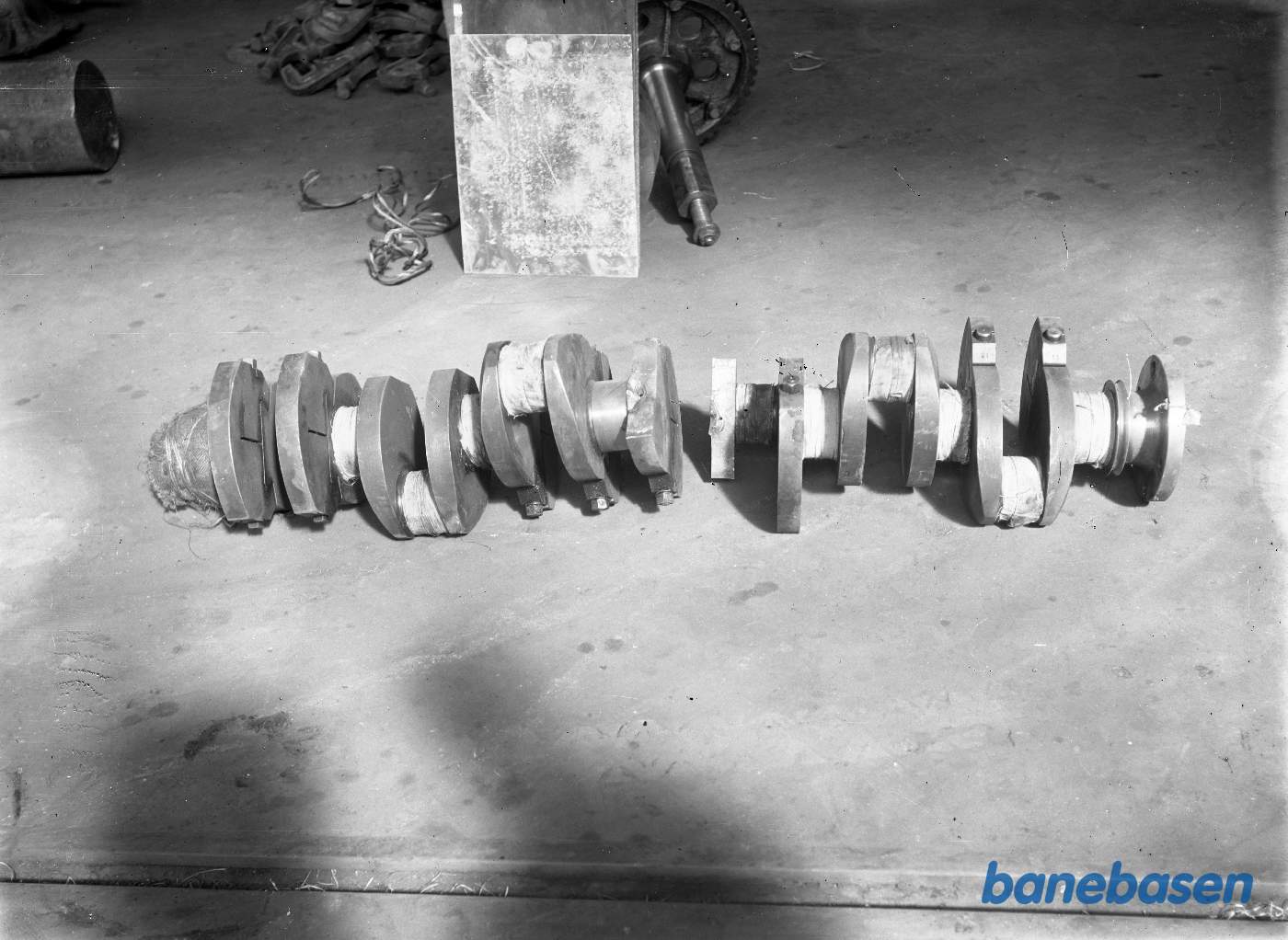 Knækket krumtap til MO motor Knækket krumtap til MO motor