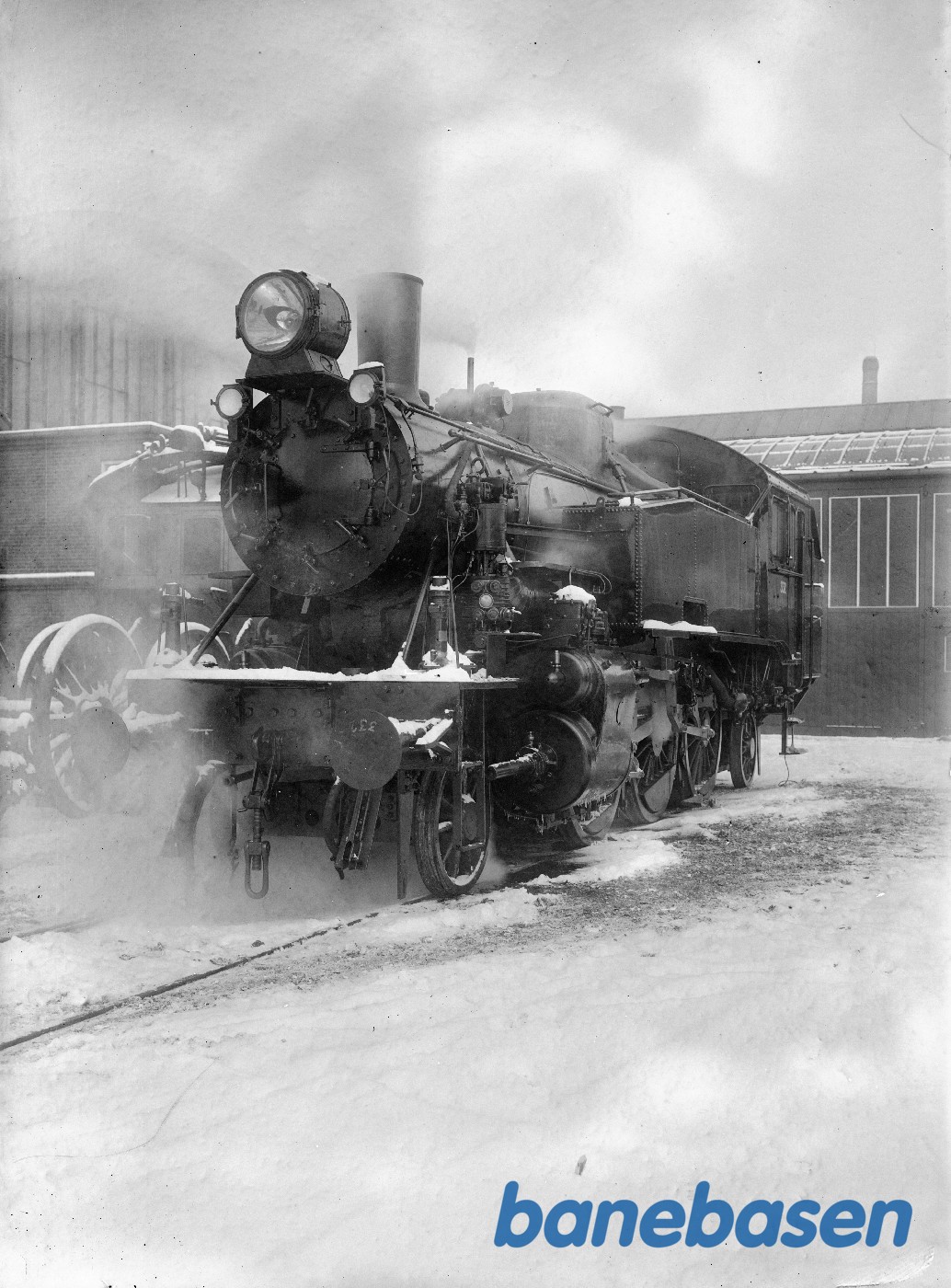 Norsk loko 332 Færdig rep. Venstre side Norsk loko 332 Færdig rep. Venstre side