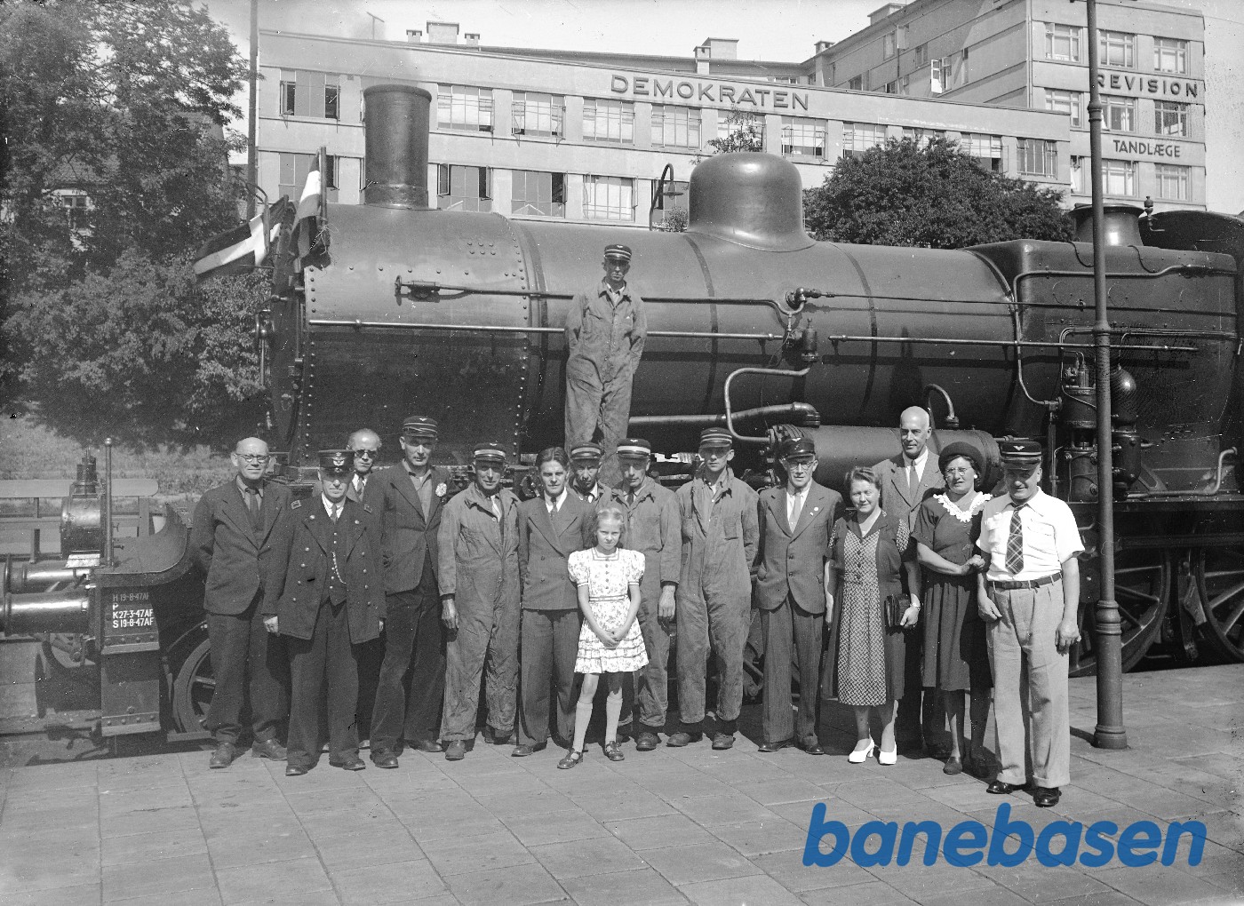 2 stk færdige rep. Klar til afgang fra Arhus H Med personalet 2 stk færdige rep. Klar til afgang fra Arhus H Med personalet