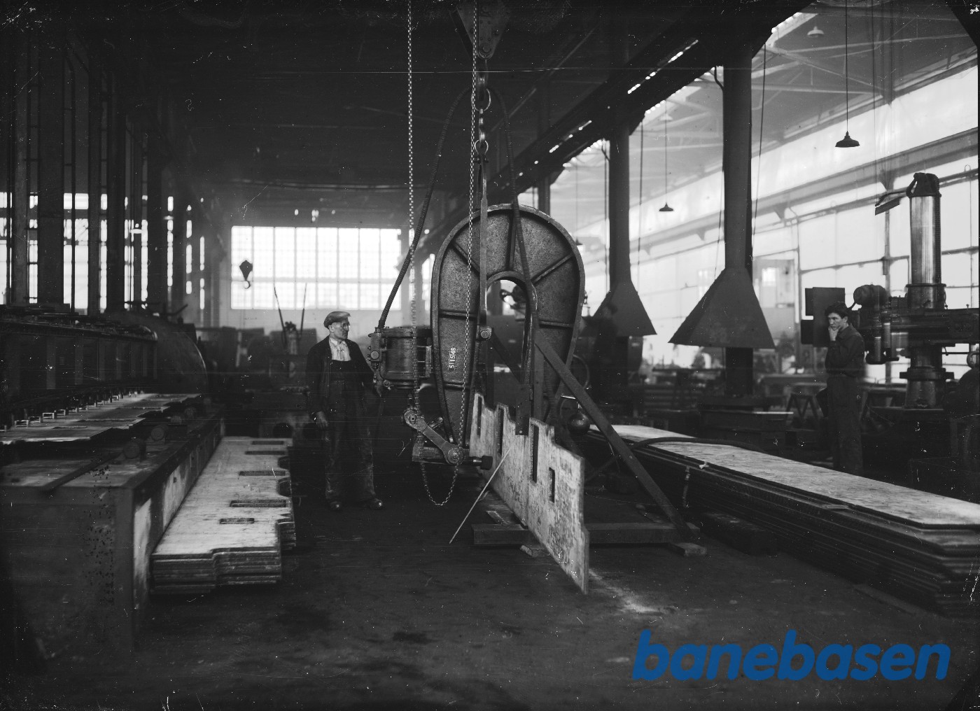 Retning af rammeplader i kedelværksted Retning af rammeplader i kedelværksted