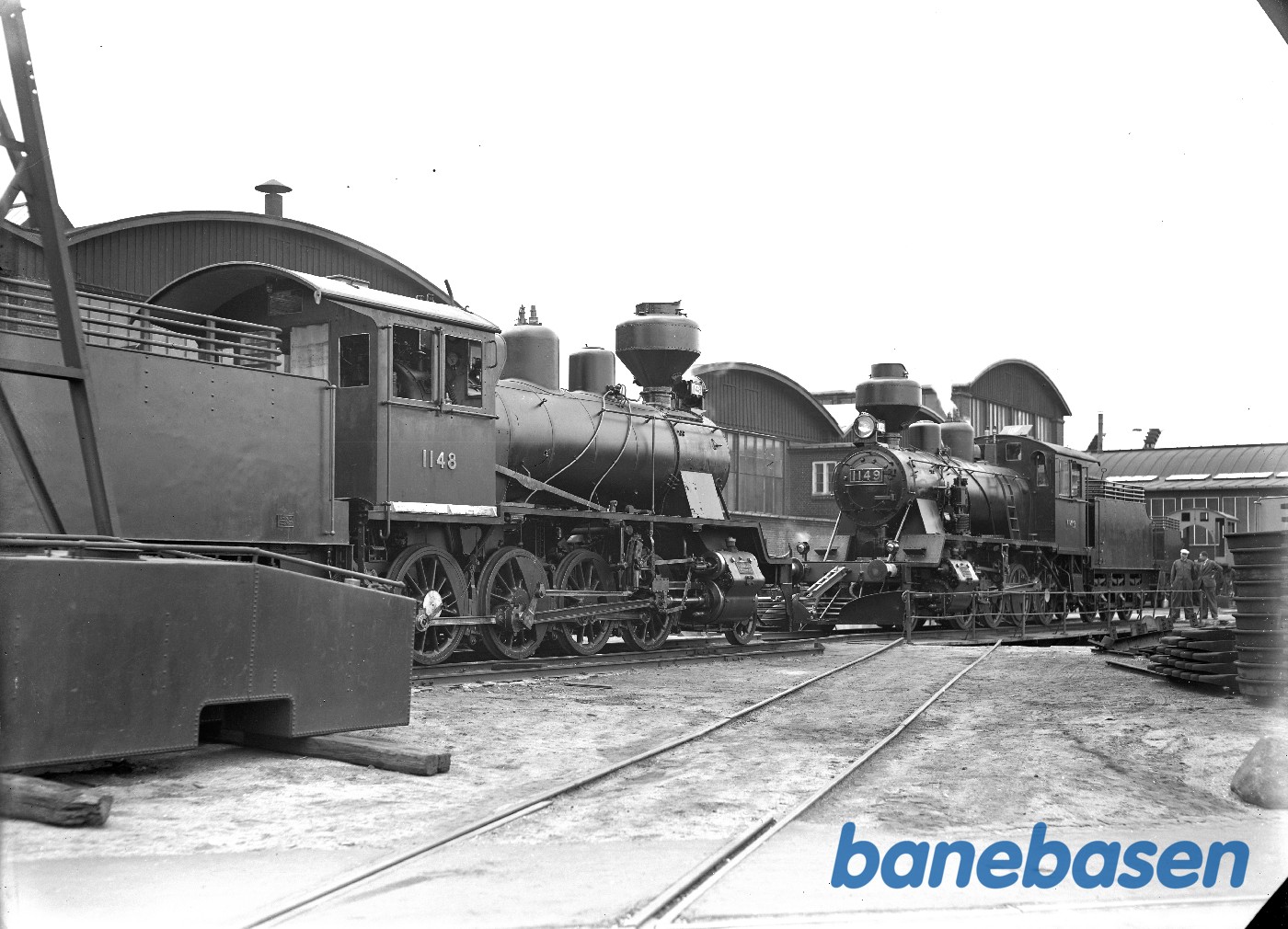 Loko 1148 - 1149.På drejeskive og færdigmonteret. TK 3 Loko 1148 - 1149.På drejeskive og færdigmonteret. TK 3