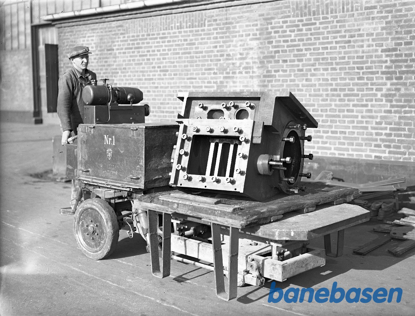 Frichs diesel transportvogn med F loko cylindere Frichs diesel transportvogn med F loko cylindere