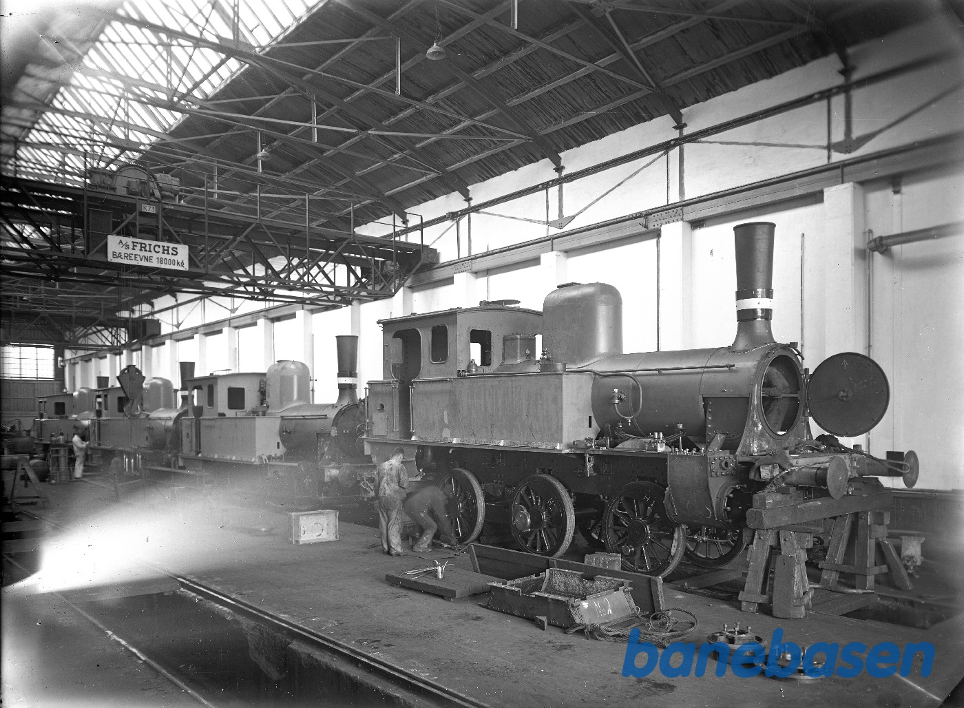 Interiør fra lokoværksted 4 F maskiner Loko F II Interiør fra lokoværksted 4 F maskiner Loko F II