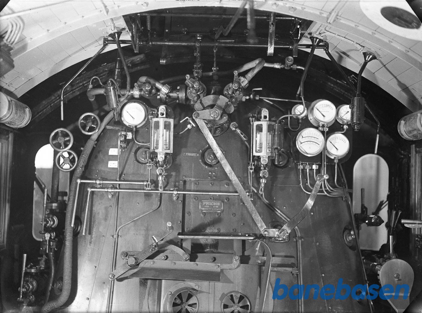 Førerplads på loko E Førerplads på loko E