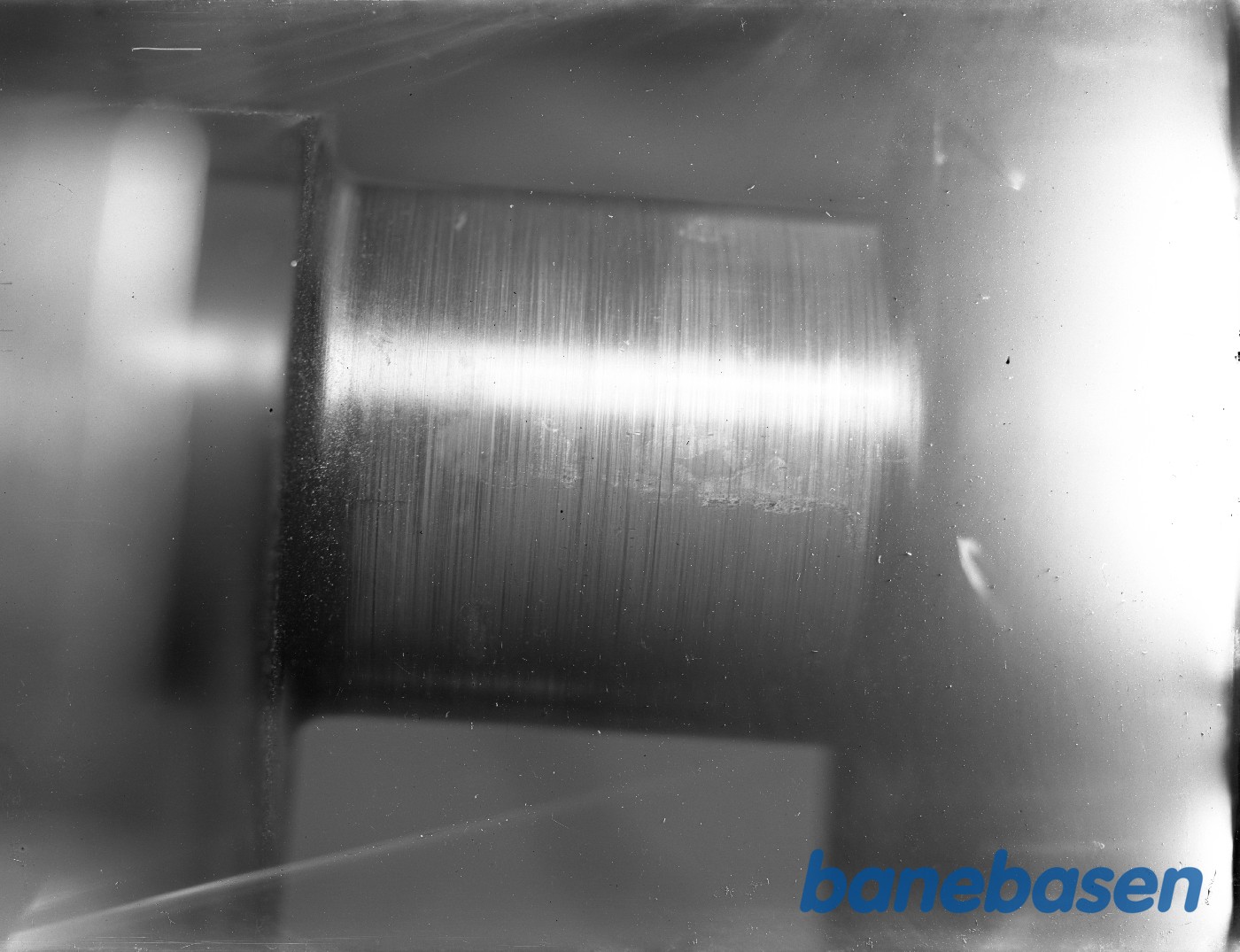 Søle på krumtapaksel. Huller Søle på krumtapaksel. Huller