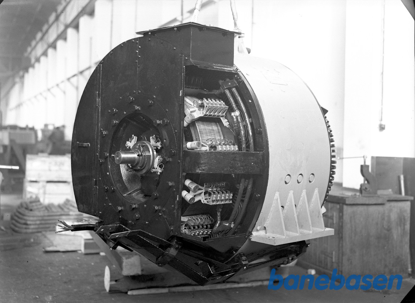 Generator. Åben fra siden MY Generator. Åben fra siden MY